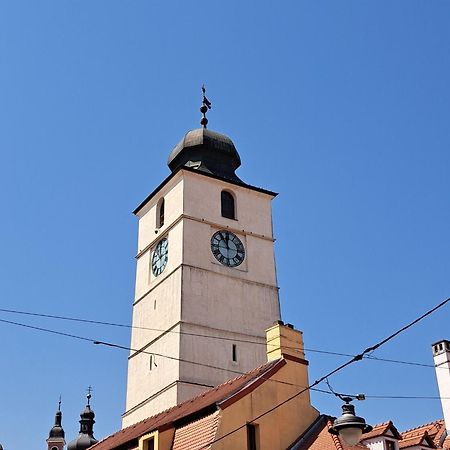 Apartament Central V&P Sibiu Buitenkant foto