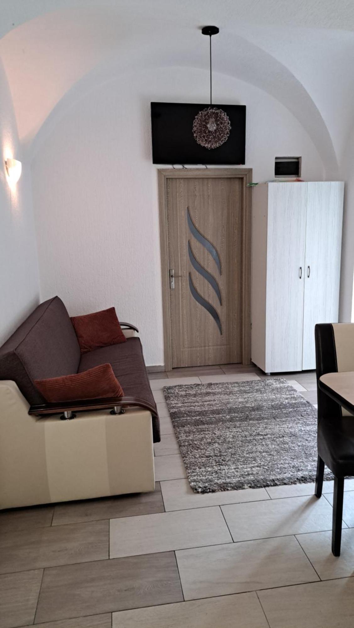 Apartament Central V&P Sibiu Buitenkant foto